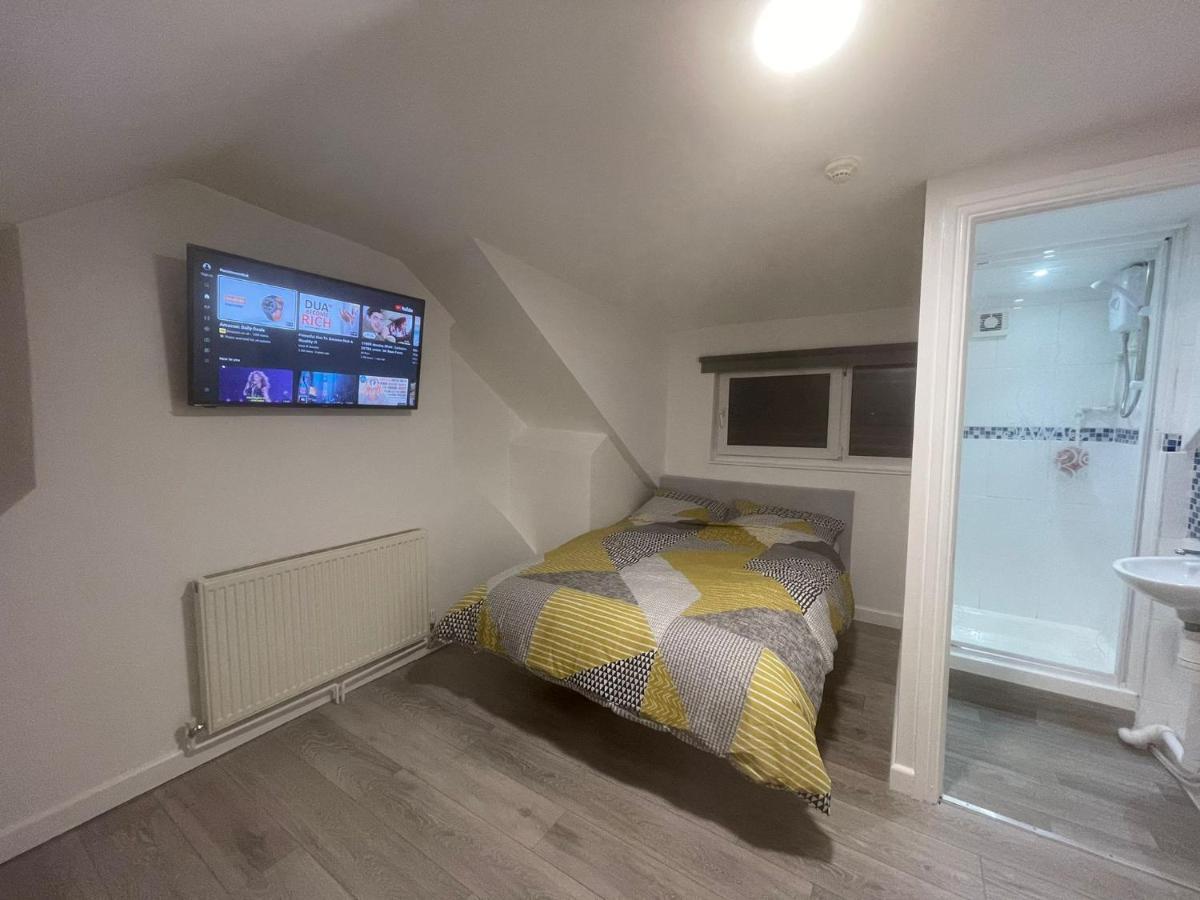 Selection Of Stylish Apartments Within Walking Distance Of Cardiff City Centre Luaran gambar