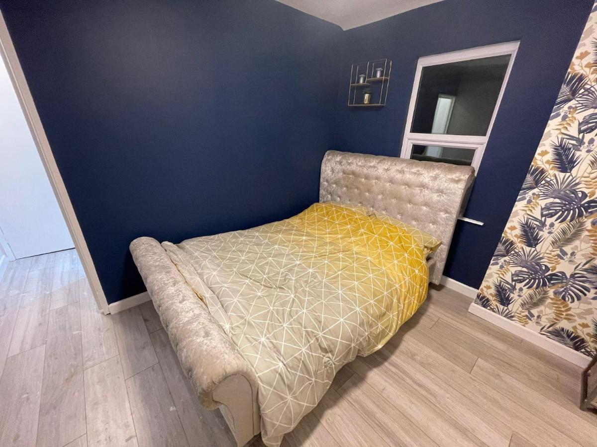 Selection Of Stylish Apartments Within Walking Distance Of Cardiff City Centre Luaran gambar